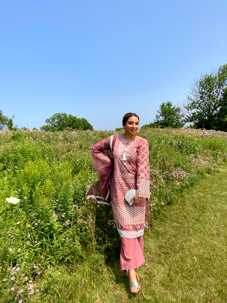 browngirlstyles southasian blogger wearing desi outfit
