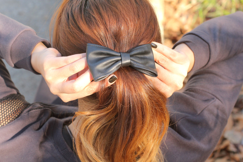 Leather bow in ombre hair