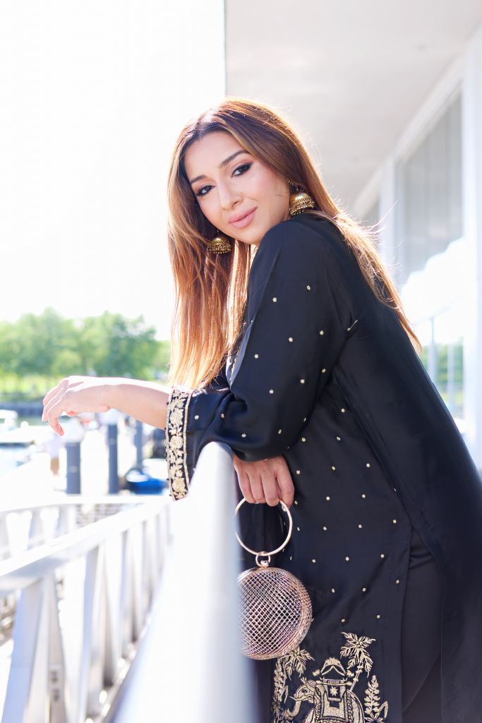 browngirlstyles southasian blogger wearing desi outfit