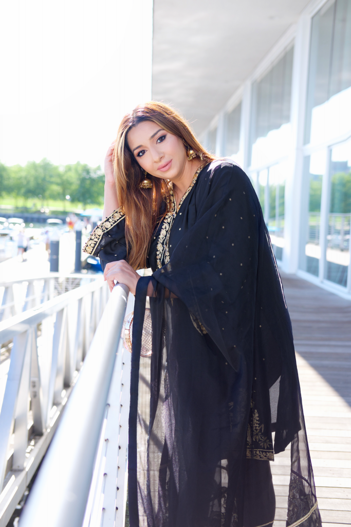 browngirlstyles southasian blogger wearing desi outfit